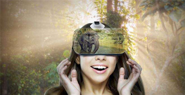 观察 | 足不出户亦可逛遍全球!eSmart见证VR智能娱乐硬件崛起