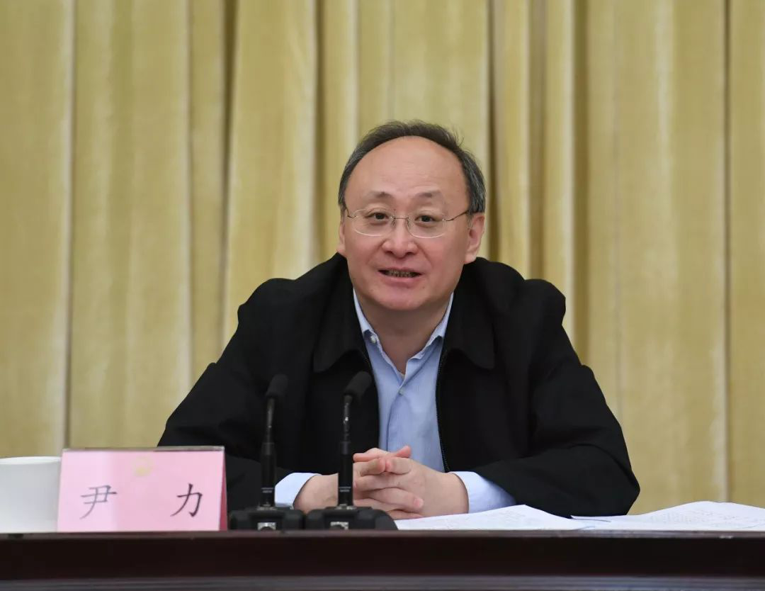 尹力与川商代表座谈并勉励,寇汉等企业代表参与